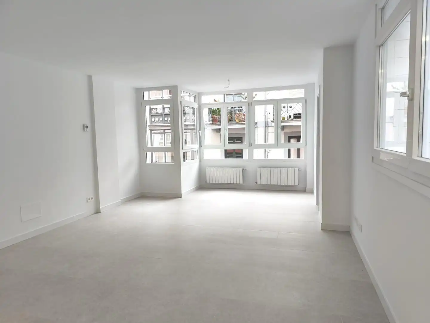 Sala de estar de Piso de alquiler en Santander con Calefacción