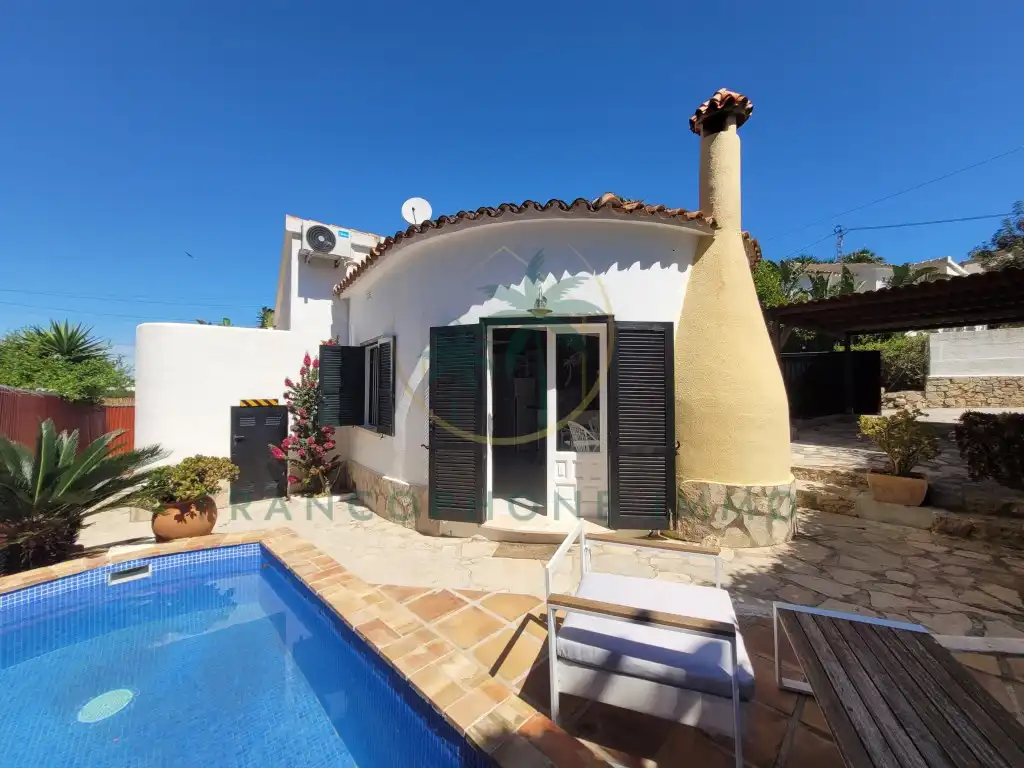Exterior view of Houses for sale in Dénia