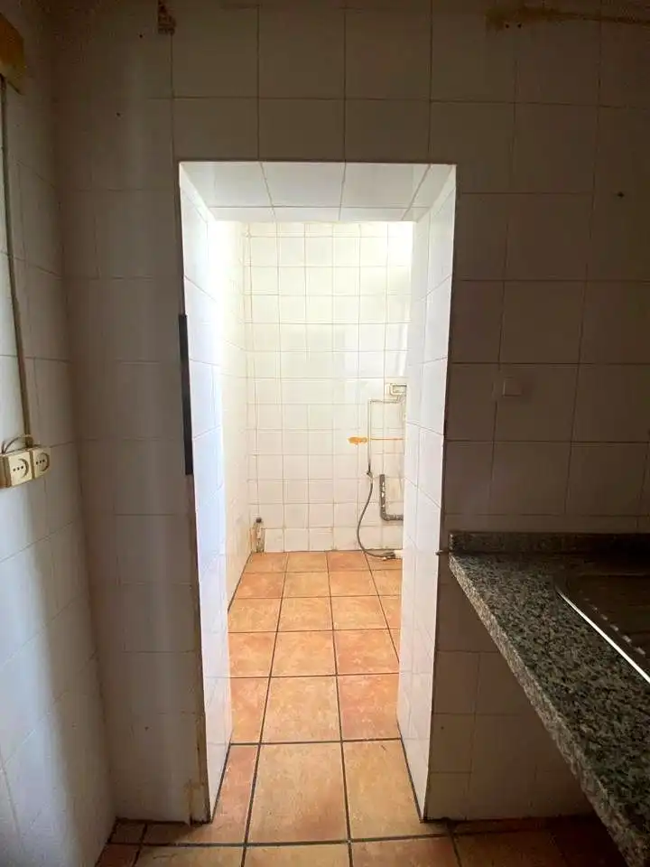 Bathroom of Flat for sale in Dos Hermanas