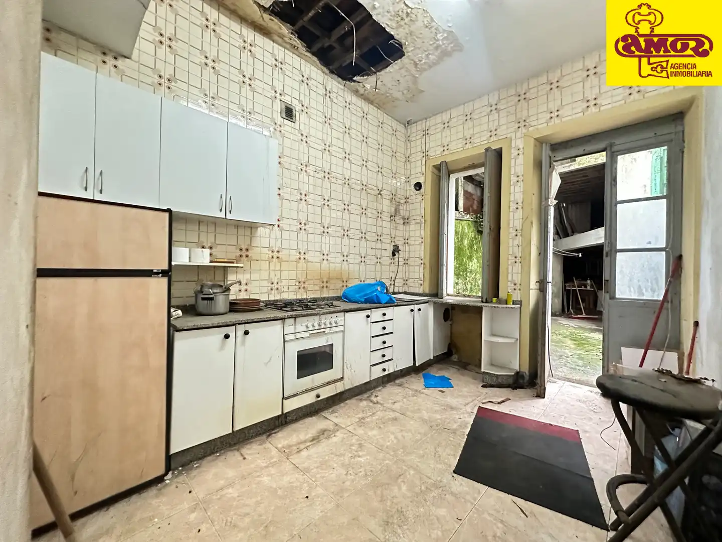 Cocina de Piso en venta en Santiago de Compostela  con Terraza