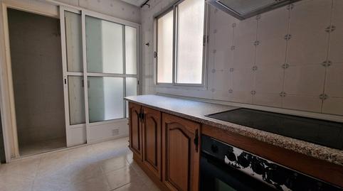 Foto 4 de Piso en venta en Avenida de Andalucía, La Zarzuela - San José - Belén, Linares
