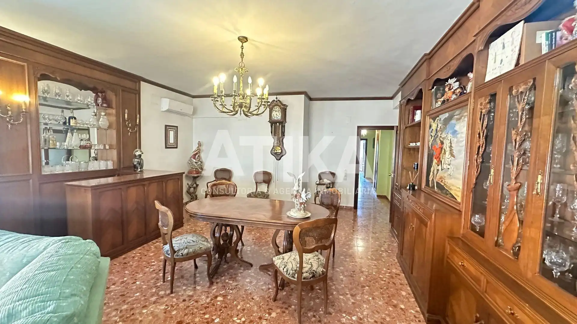 Dining room of Flat for sale in Agullent  with Air Conditioner, Terrace and Storage room