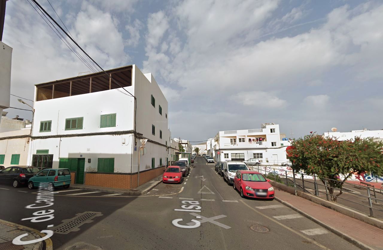 Vista exterior de Piso en venta en Arrecife