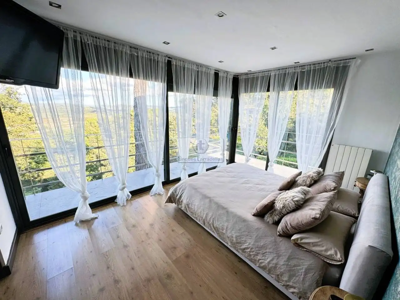 Dormitori de Casa o xalet en venda en Fogars de la Selva amb Aire condicionat, Calefacció i Jardí privat