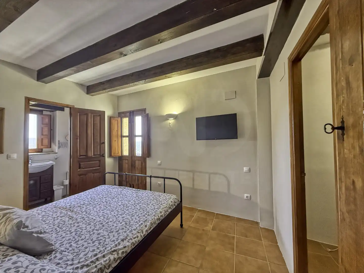 Bedroom of Country homes for sale in Rubielos de Mora  with Heating and Terrace