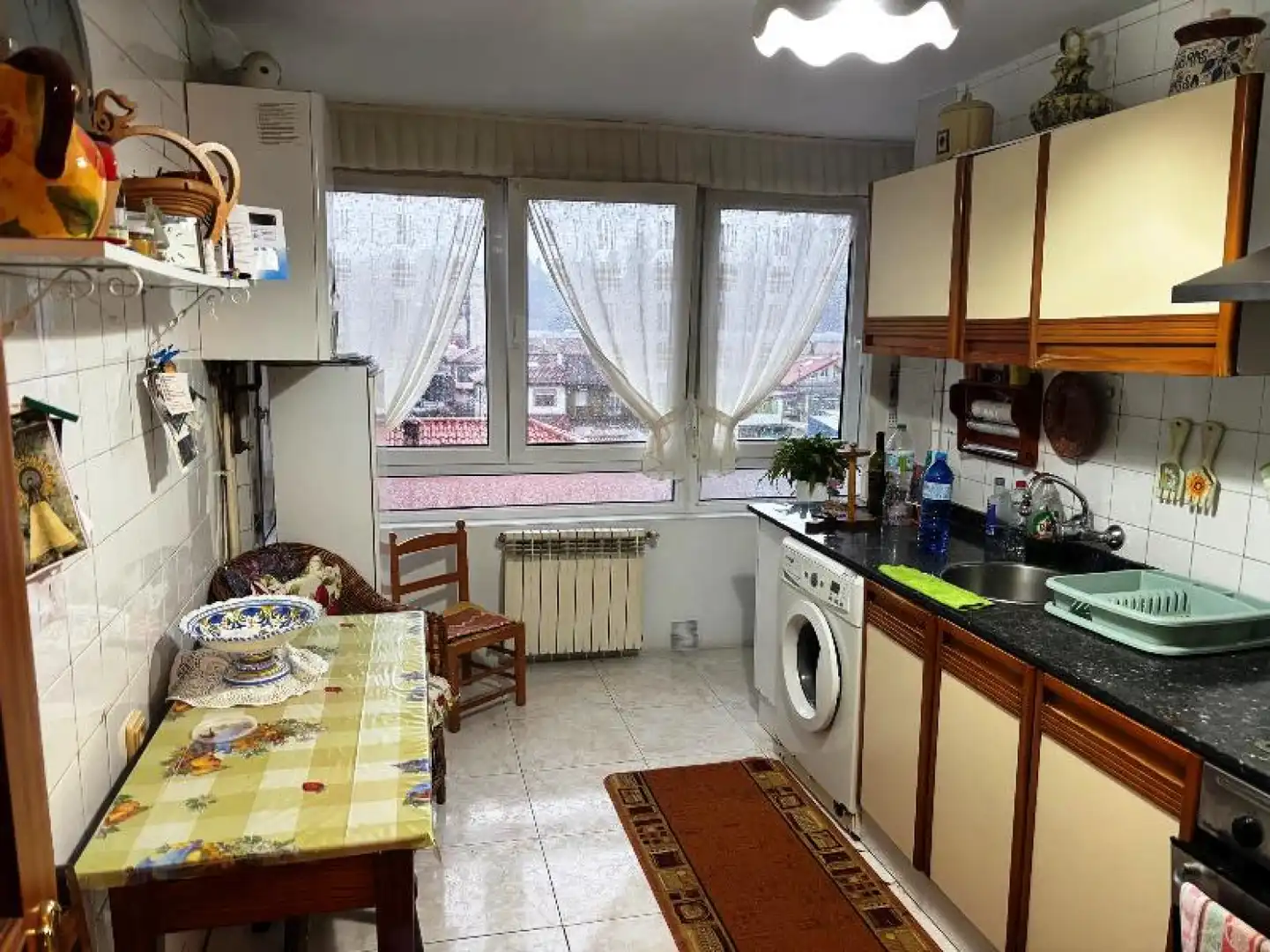 Küche von Wohnung zum Verkauf in Reocín mit Heizung und Abstellraum