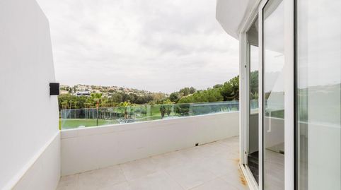 Foto 3 de Casa adosada en venda a C. de Suecia, Nueva Torrequebrada, Benalmádena
