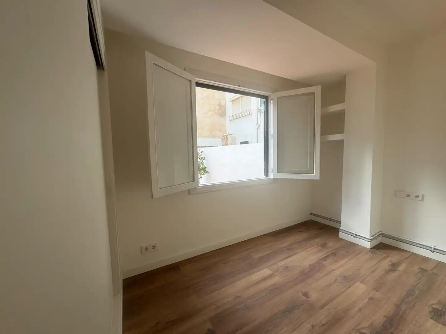 Habitación de Piso de alquiler en  Palma de Mallorca con Aire acondicionado y Terraza