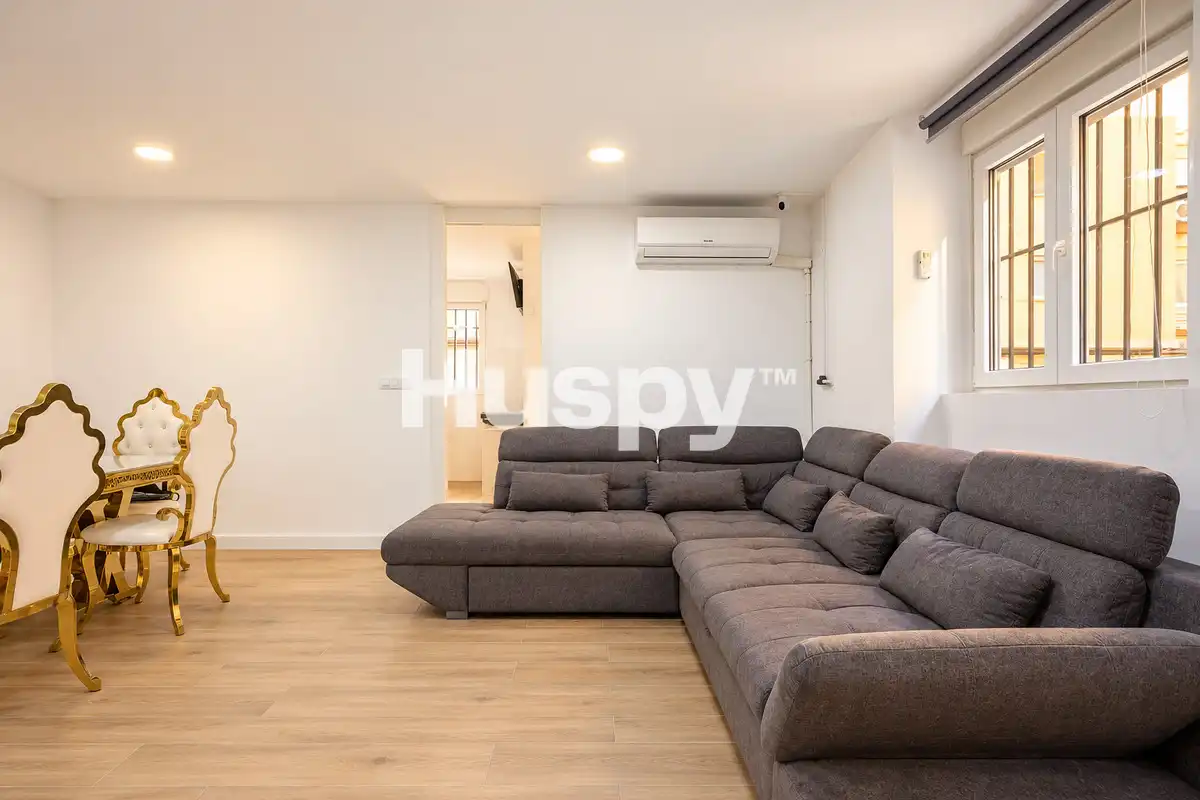 Sala de estar de Loft en venta en Avenida de la Paz  