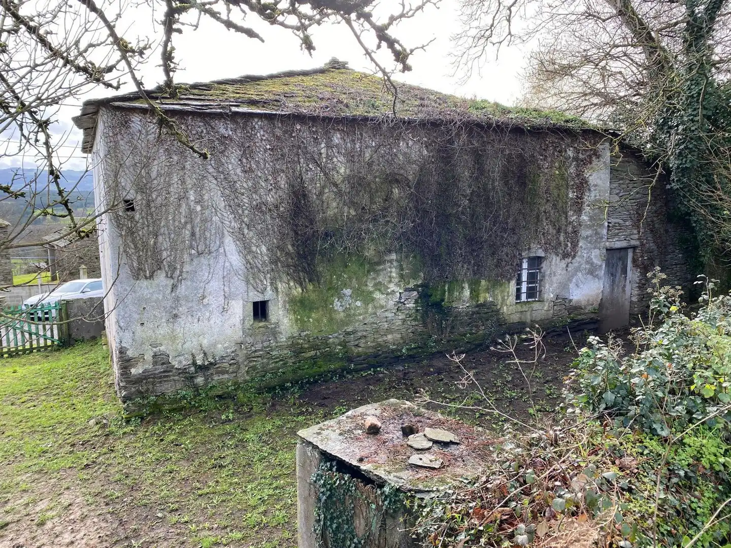 Außenansicht von Haus oder Chalet zum Verkauf in Guntín mit Abstellraum