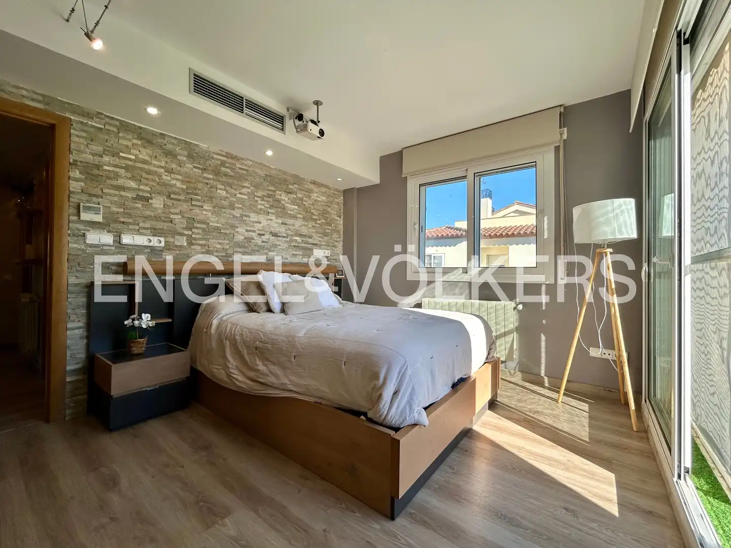 Bedroom of Detached homes for sale in Mont-roig del Camp  with Air Conditioner, Heating and Private garden
