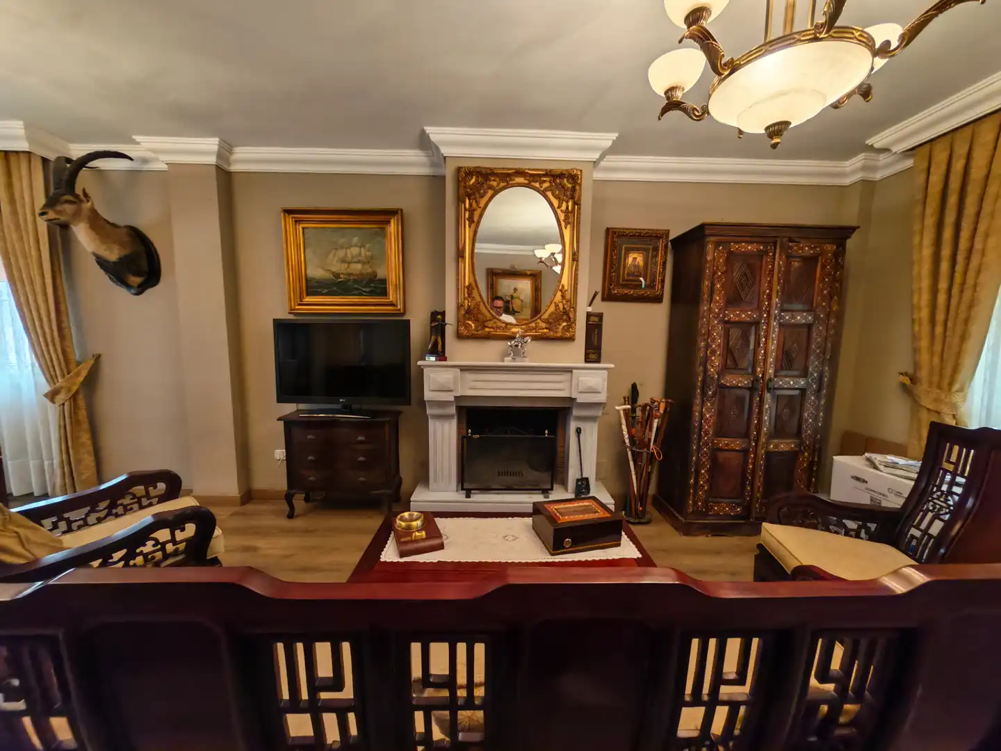 Sala de estar de Casa o chalet en venta en Alhaurín de la Torre con Aire acondicionado, Calefacción y Jardín privado