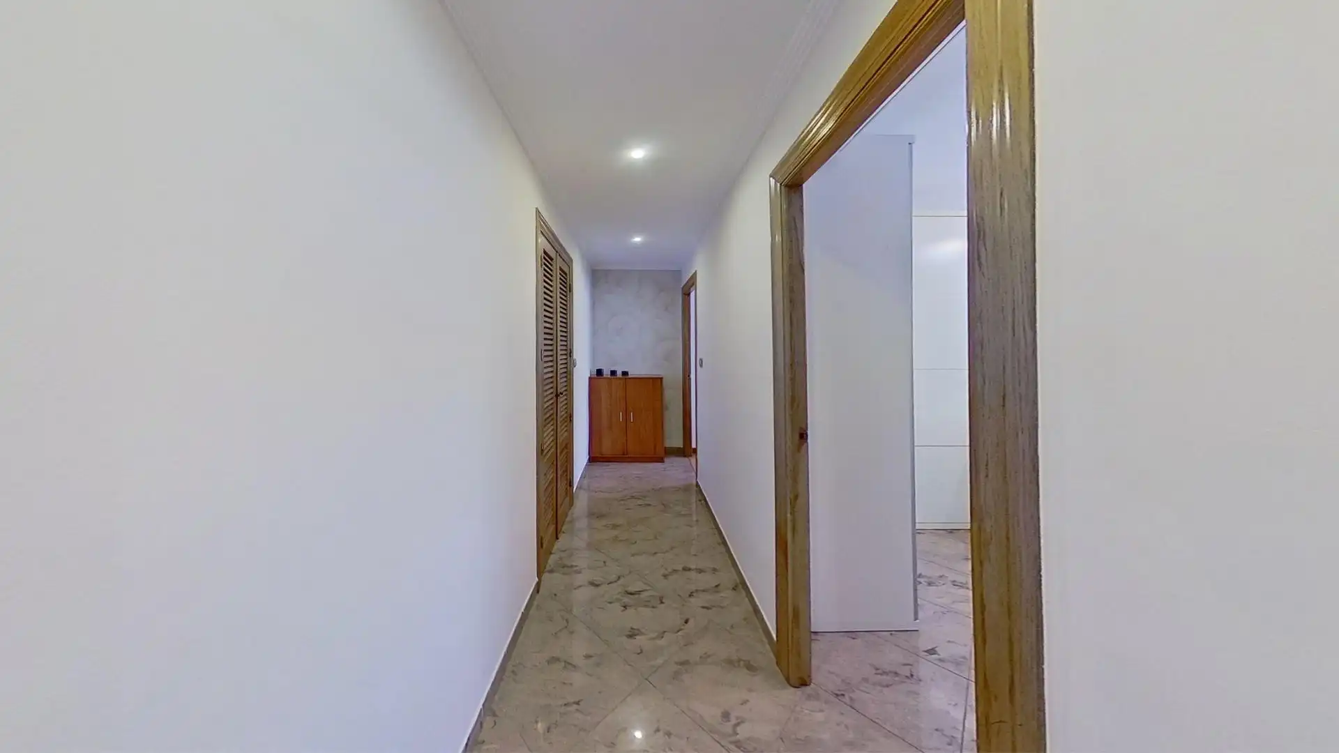 Piso en venta en Motril con Aire acondicionado, Calefacción y Balcón
