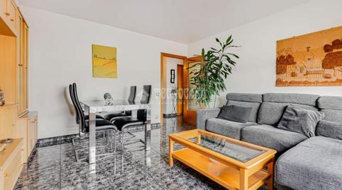 Foto 3 de Piso en venta en Passatge Barcelona, Ca n'Oriol, Rubí