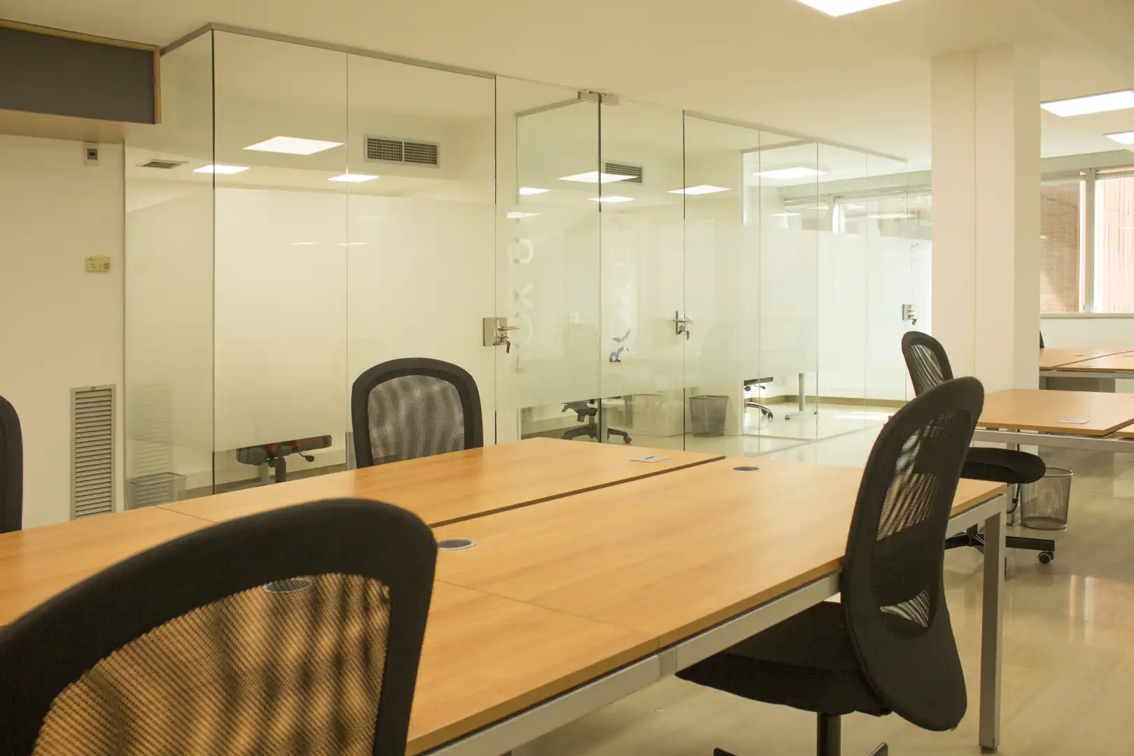 Office space with lift to rent in Carrer de Sant Francesc 4, imagen 2
