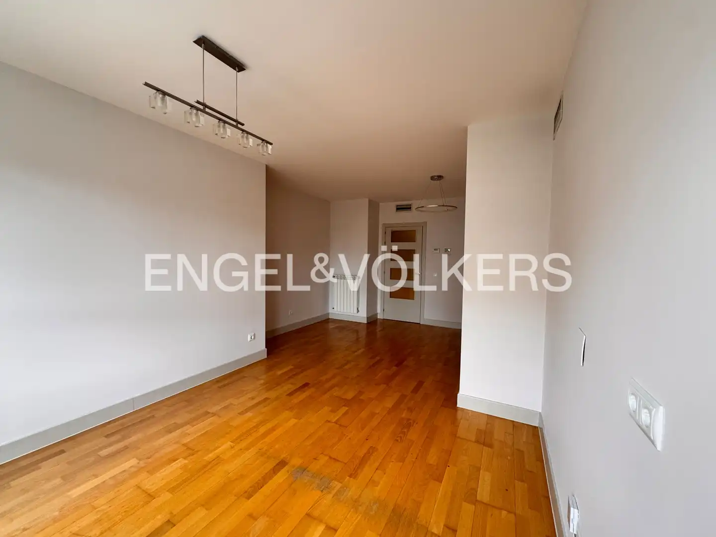 Flat for rent in Majadahonda  with Air Conditioner, Heating and Private garden