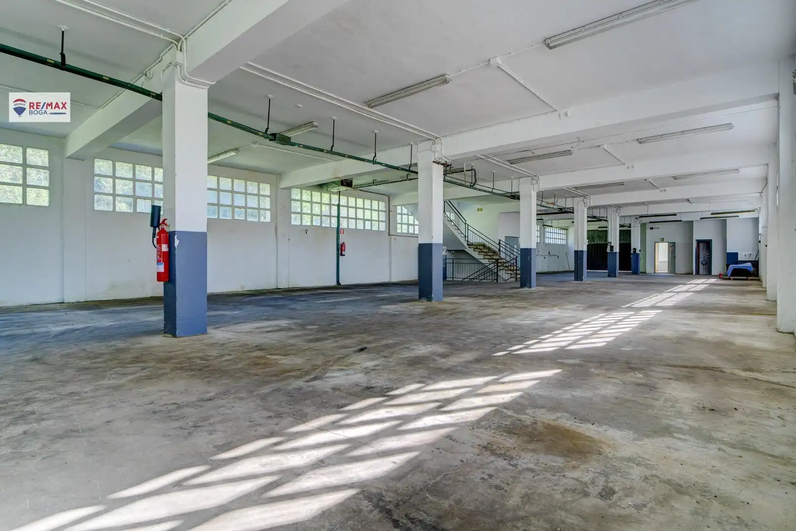Aparcament de Nau industrial en venda en Aia amb Calefacció
