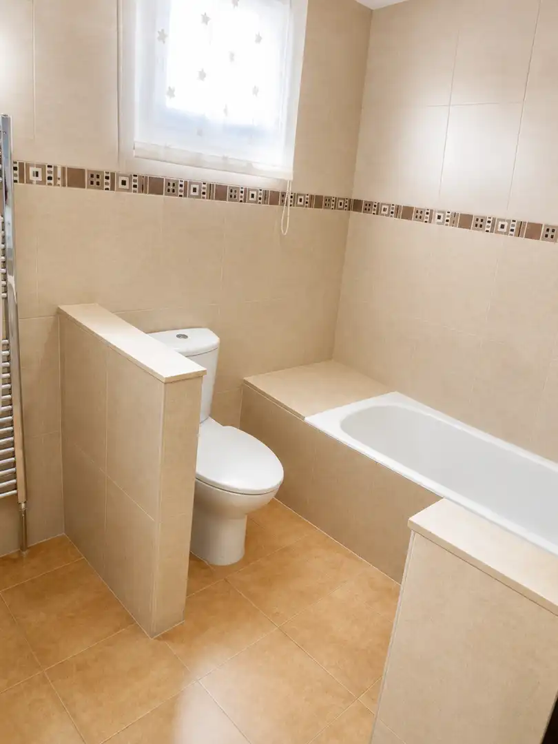 Baño de Casa adosada en venta en Marratxí con Calefacción, Jardín privado y Terraza