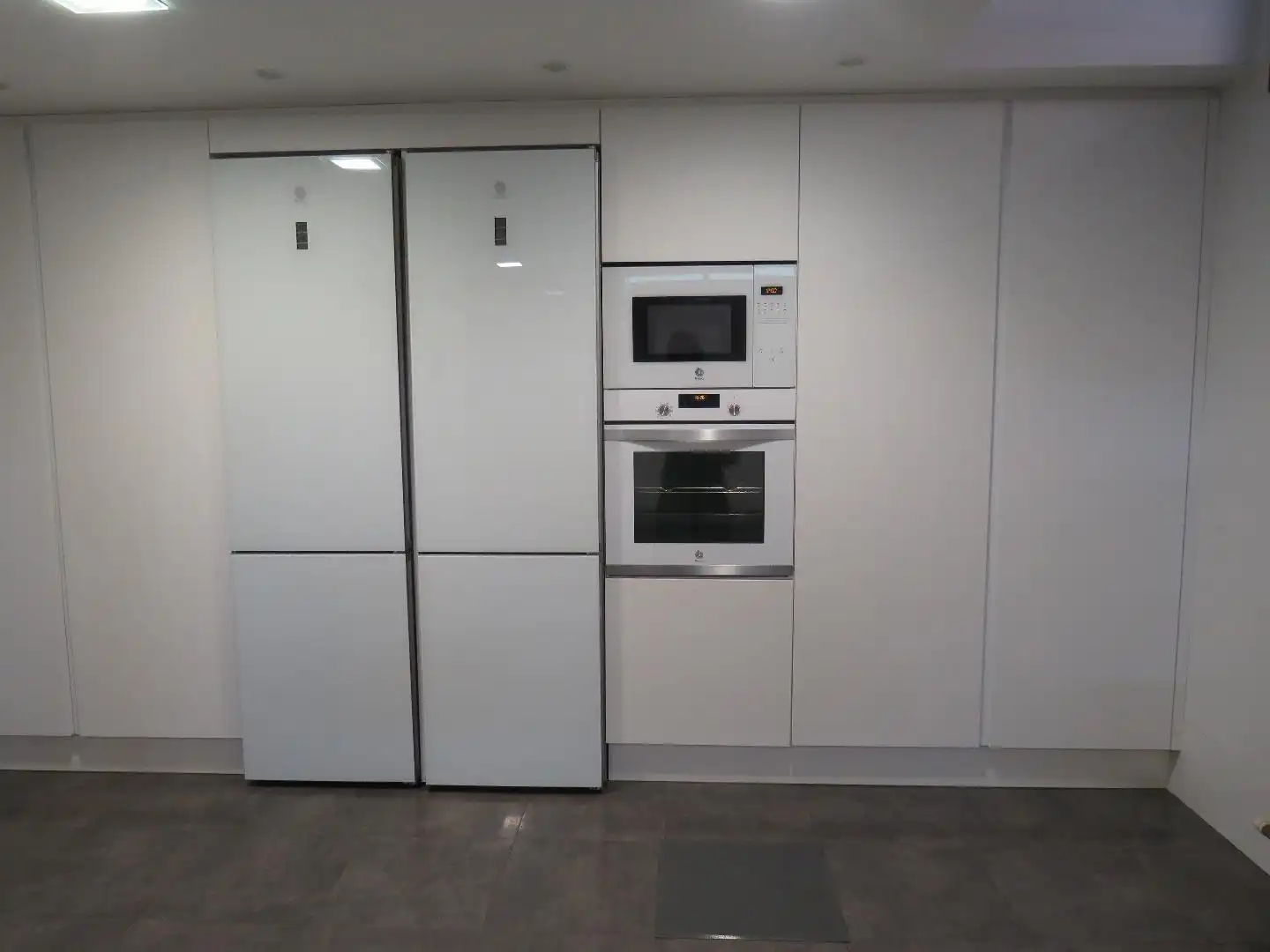 Kitchen of Detached homes for sale in Zaragoza  with Terrace, Storage room and Swimming Pool