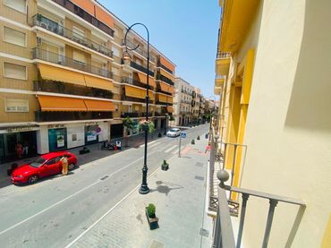 Business premises to rent in Calle del Infante Don Fernando