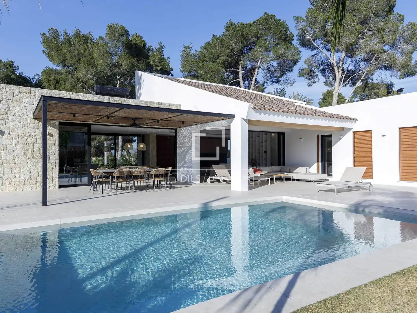 Vista exterior de Casa o chalet en venta en L'Eliana con Aire acondicionado, Calefacción y Jardín privado
