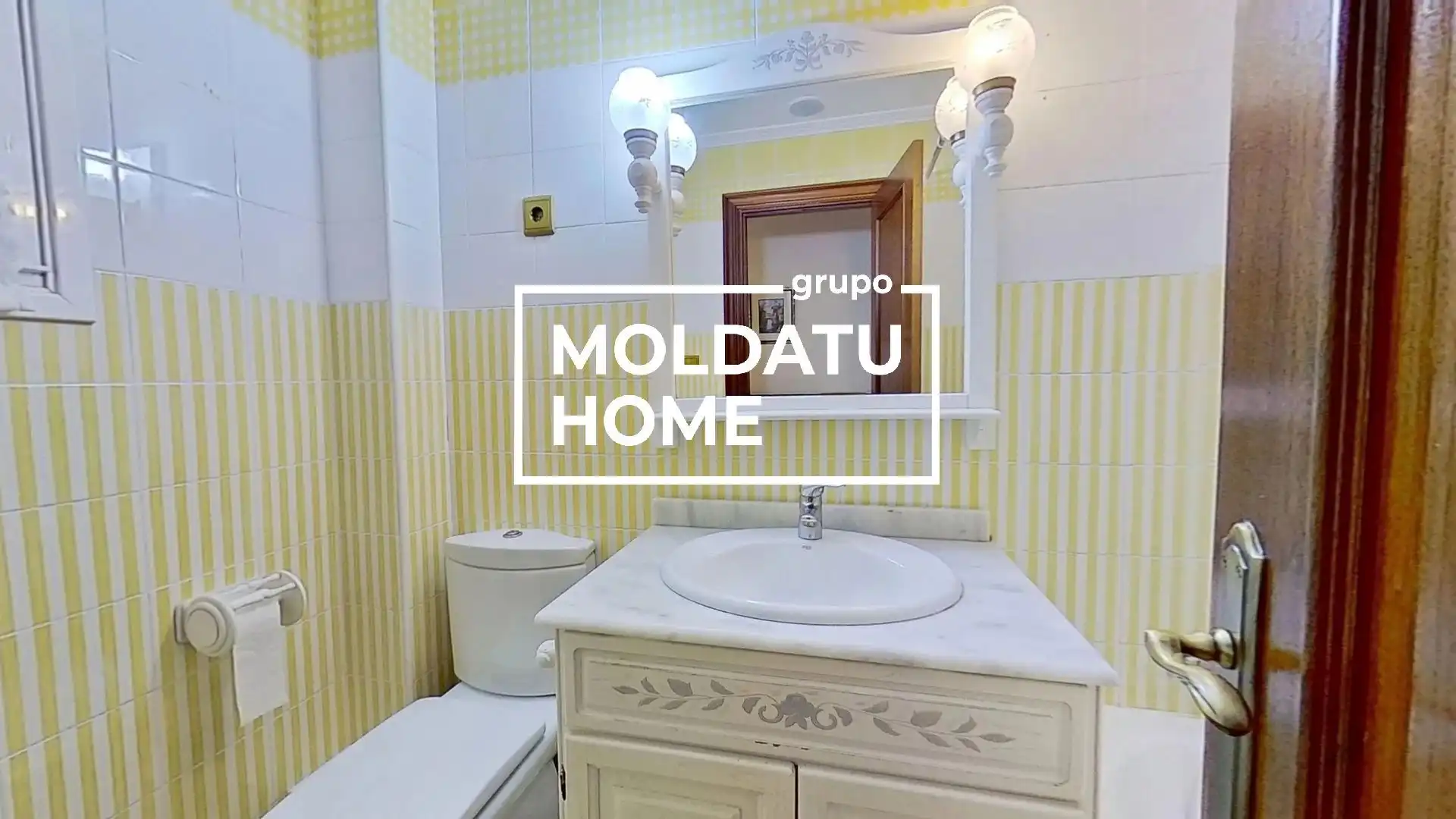 Baño de Piso en venta en Bilbao  con Calefacción
