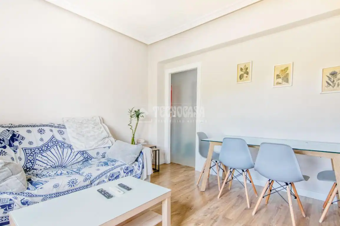 Bedroom of Flat for sale in Salamanca  with Heating and Balcony