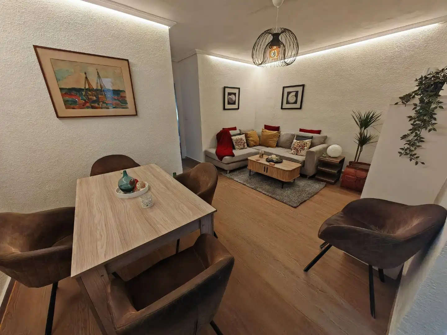 Sala d'estar de Casa adosada de lloguer en El Campello amb Aire condicionat i Terrassa