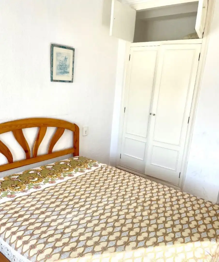 Habitación de Piso para compartir en Valencia con Aire acondicionado, Calefacción y Amueblado