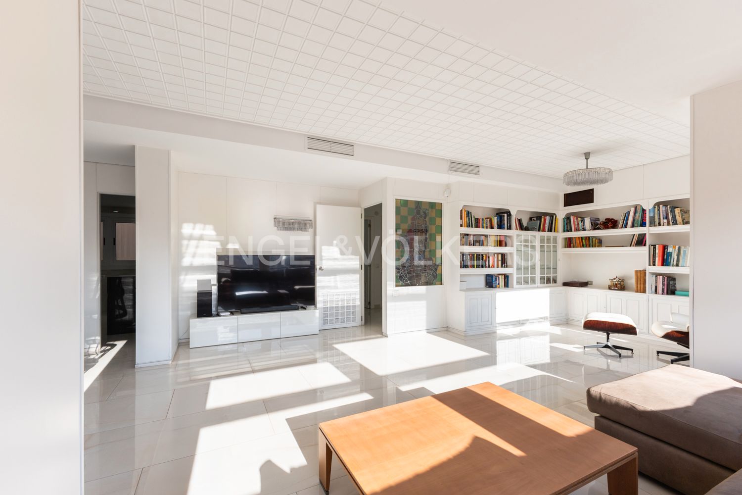 Living room of Apartment for sale in Castellón de la Plana / Castelló de la Plana  with Heating, Storage room and Furnished