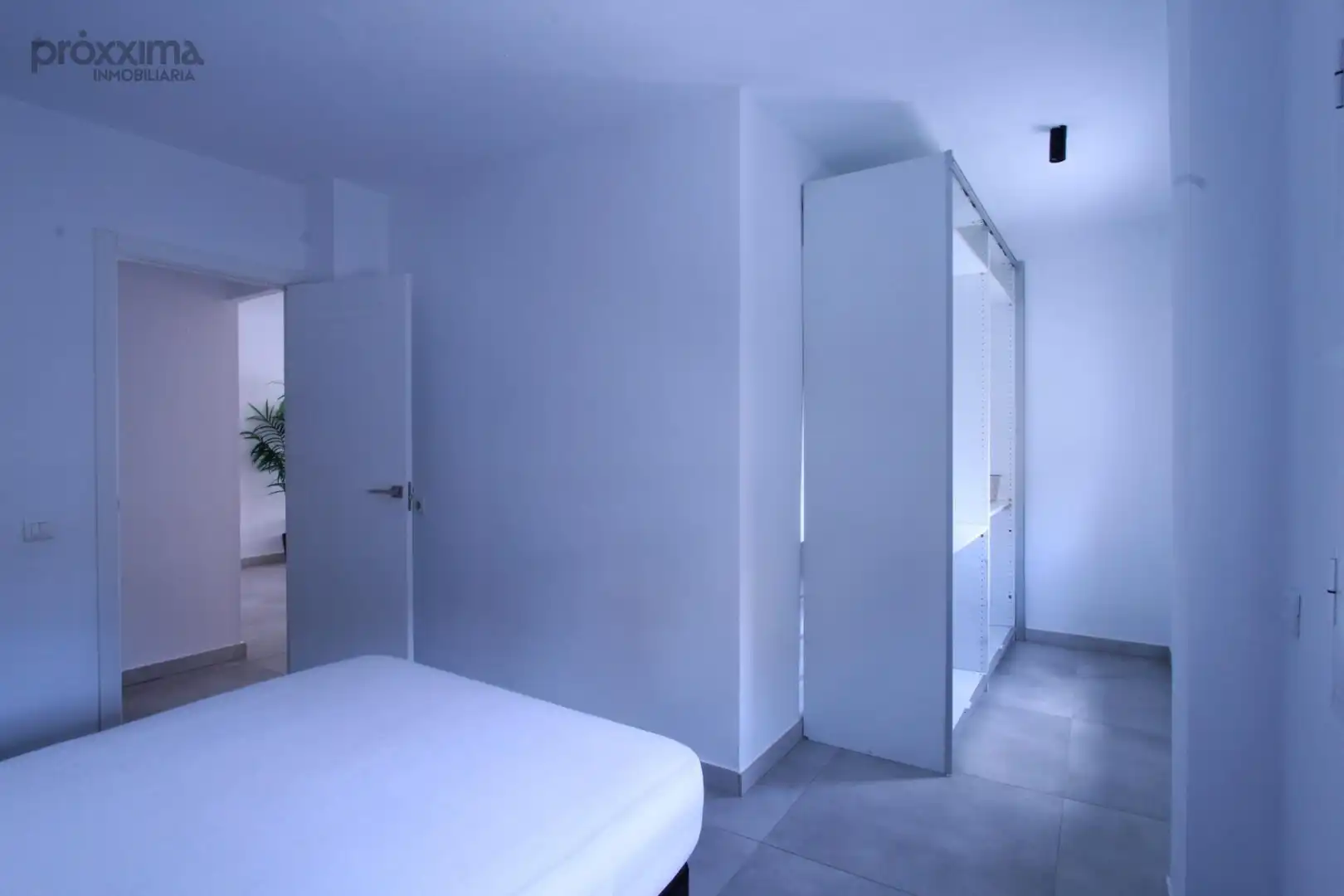 Bedroom of Flat for rent in Sevilla  with Air Conditioner, Terrace and Furnished