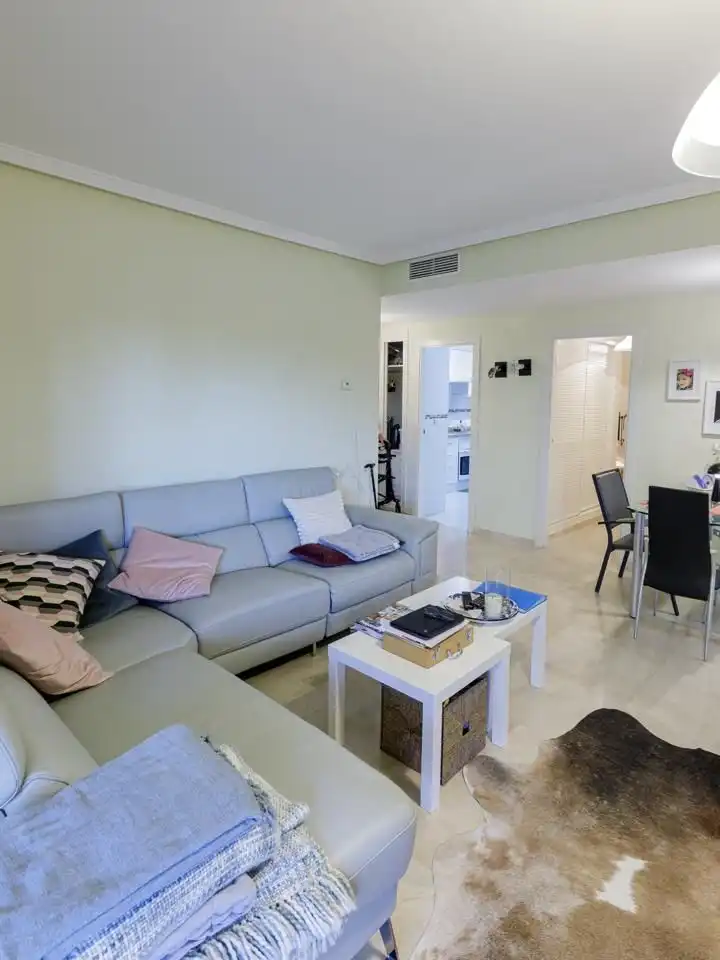 Living room of Ground floor for sale in Benalmádena  with Air Conditioner, Terrace and Furnished