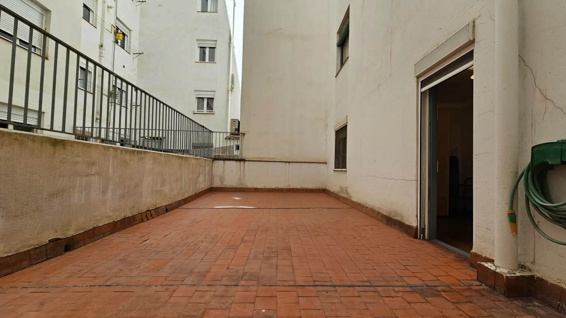 Parking de Piso en venta en Zaragoza con Aire acondicionado, Calefacción y Terraza