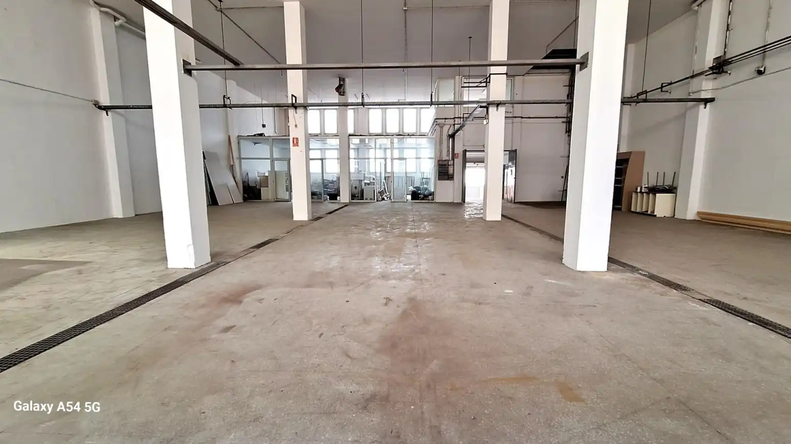 Fabrikhallen zur Miete in Mataró
