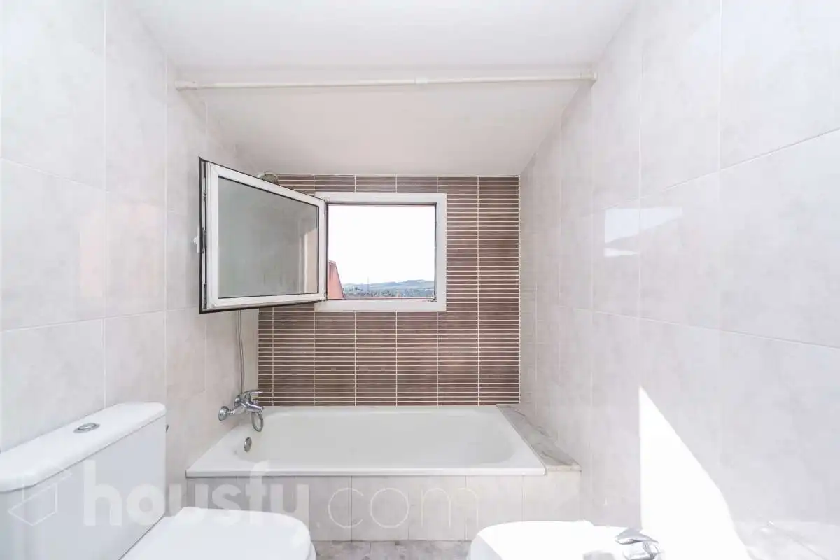 Dúplex en venta en Avinguda Línia, Masquefa