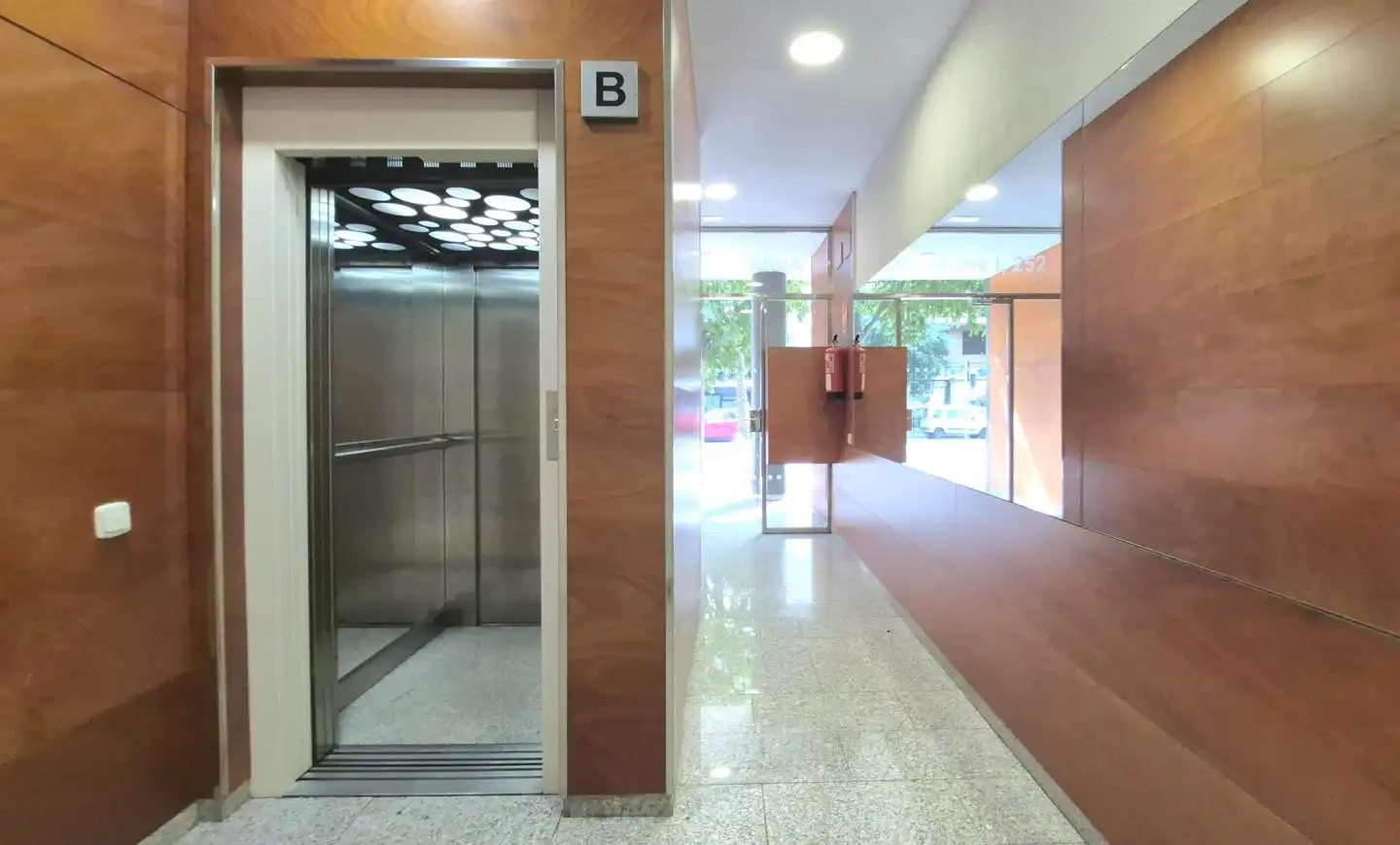 Piso en venta en Terrassa con Calefacción y Balcón