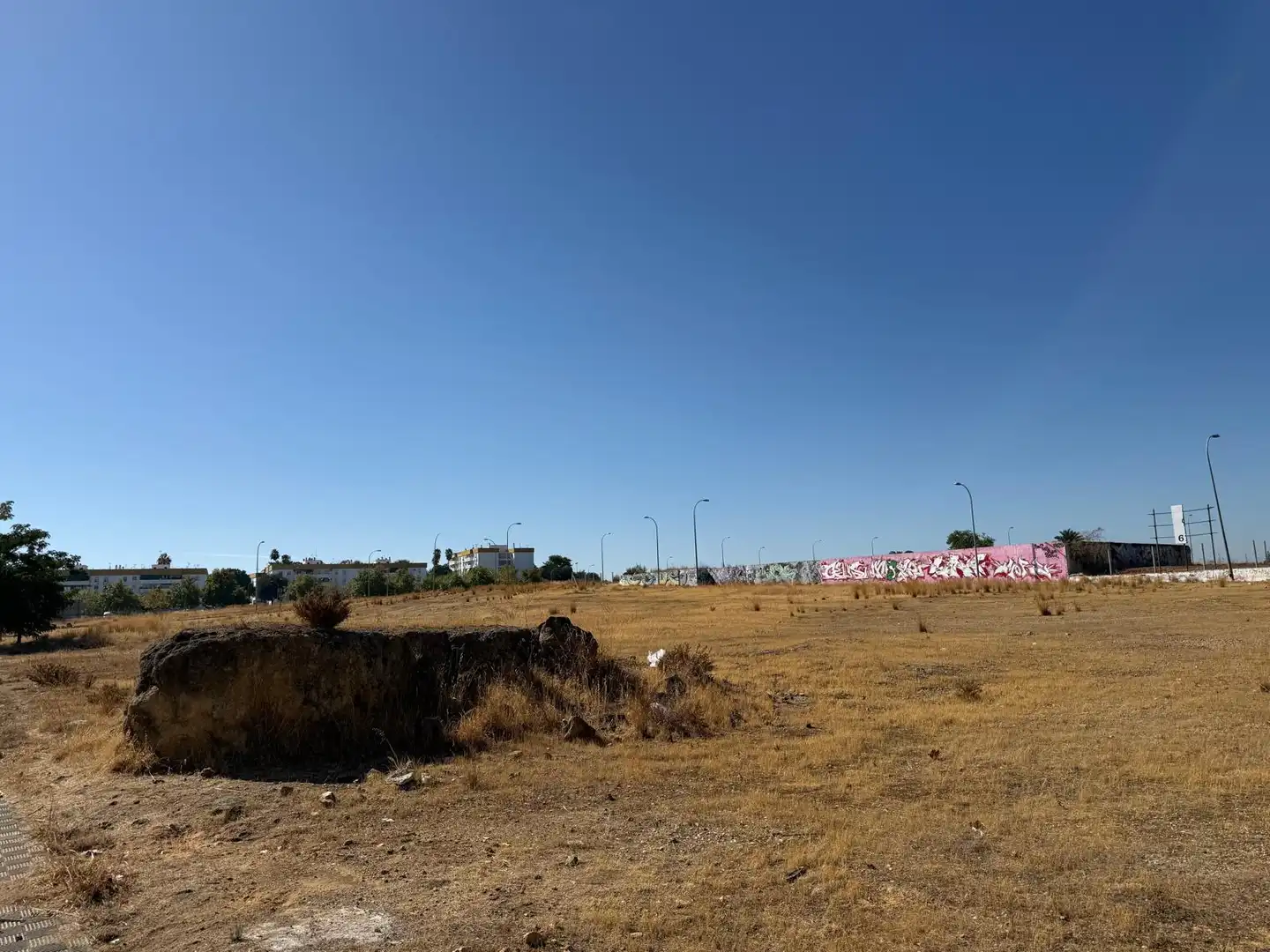 Terreny industrial en venda a La Hacienda - Nueva Andalucía, imagen 4