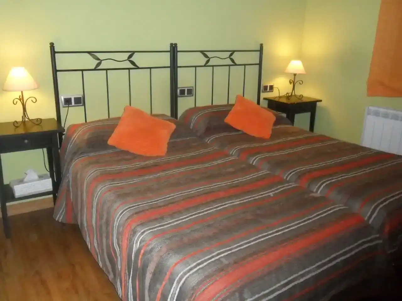 Bedroom of Flat for sale in El Frago  with Air Conditioner, Parquet flooring and Furnished