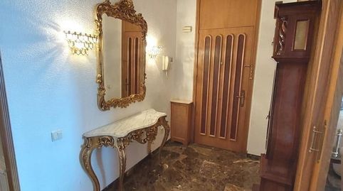 Foto 3 de Piso de alquiler en Casco Antiguo - Sta. Cruz - Ayuntamiento, Alicante / Alacant