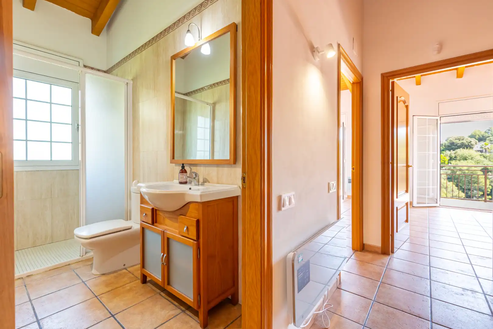 Bathroom of Houses for sale in Terrassa  with Heating, Private garden and Terrace