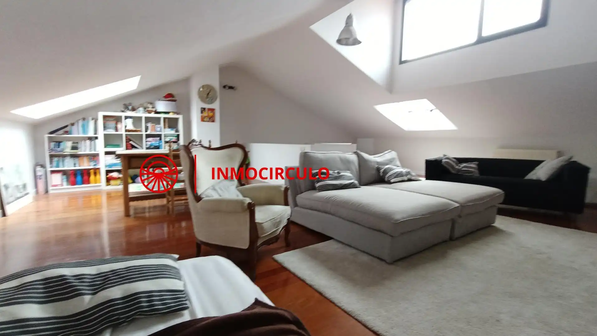 Living room of Detached homes for sale in Burgos  with Heating, Private garden and Terrace