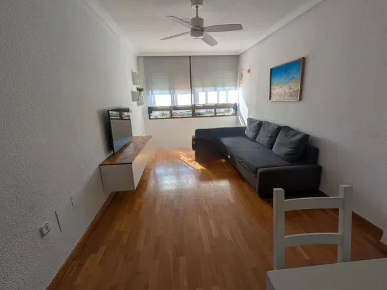 Living room of Flat for sale in  Murcia Capital  with Air Conditioner, Heating and Parquet flooring