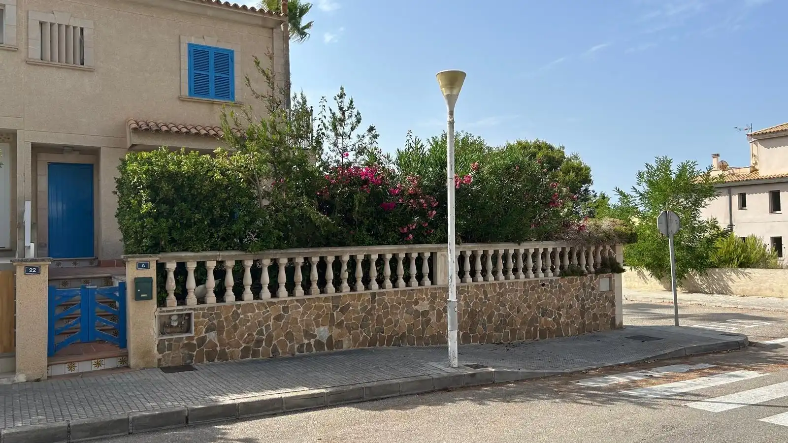 Vista exterior de Casa adosada en venda en Santa Margalida amb Calefacció, Jardí privat i Terrassa