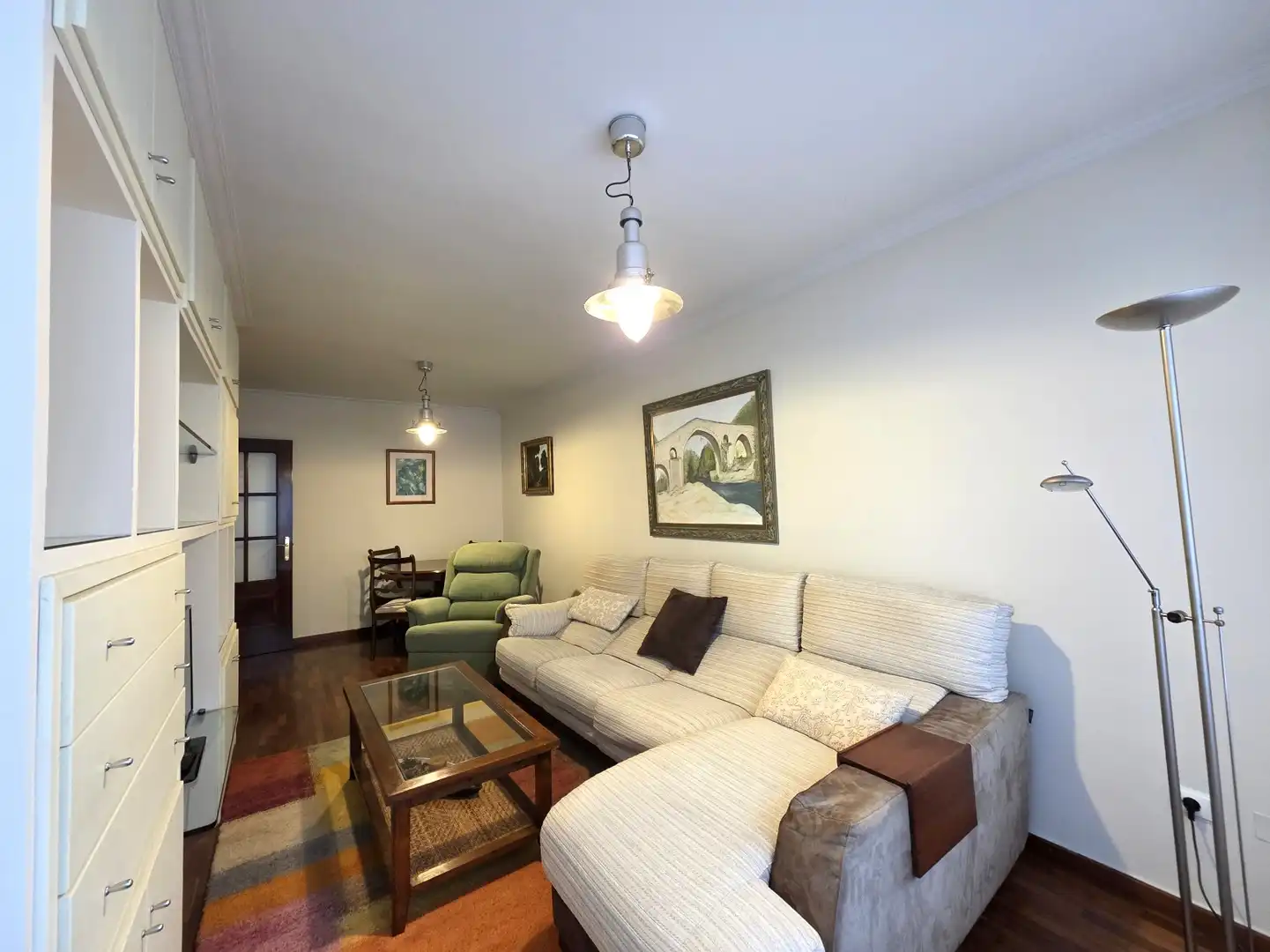 Wohnzimmer von Wohnung zur Miete in Sur