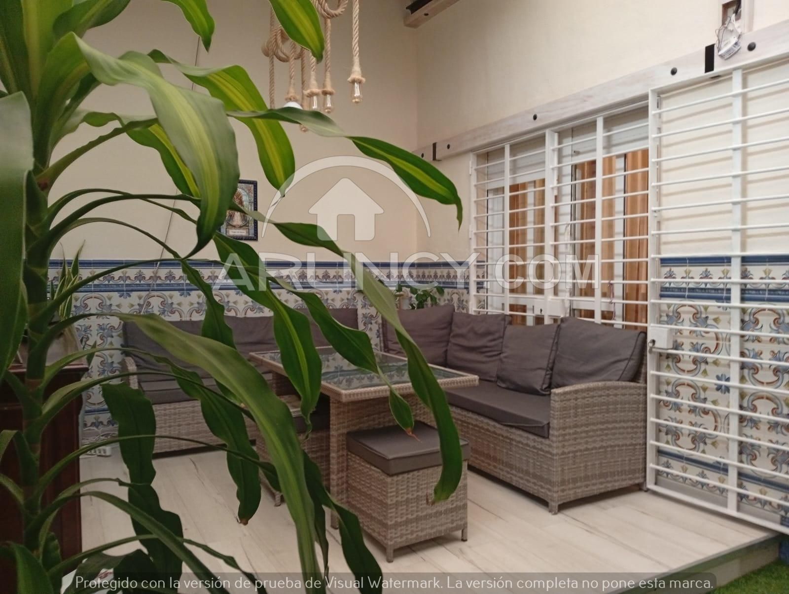 Terrassa de Casa o xalet en venda en Alcalá de Guadaira amb Aire condicionat, Terrassa i Traster