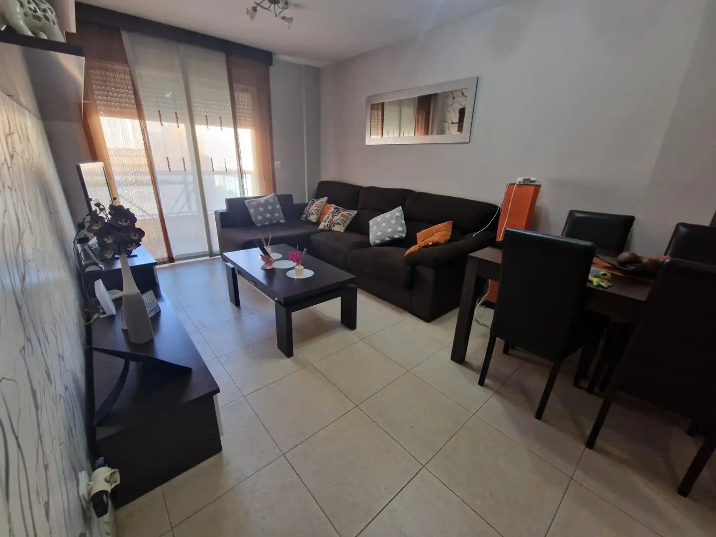 Sala d'estar de Pis en venda en Águilas amb Aire condicionat i Moblat