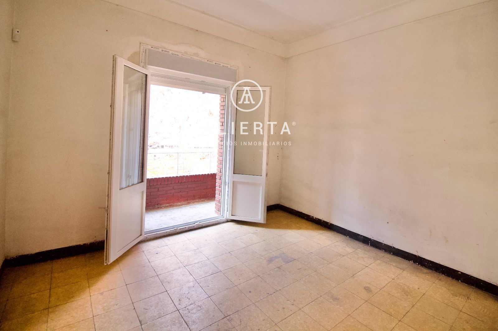 Habitación de Piso en venta en  Zaragoza Capital con Terraza