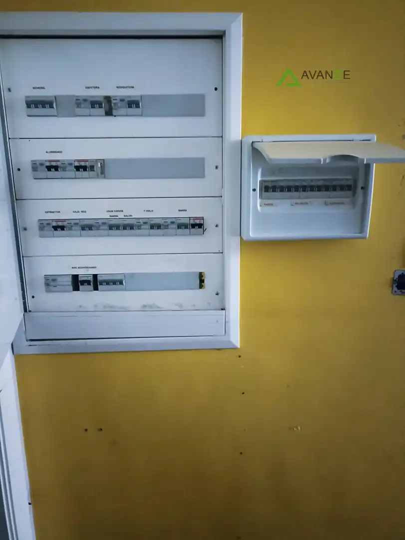 Local commercial à louer à Sur, imagen 7