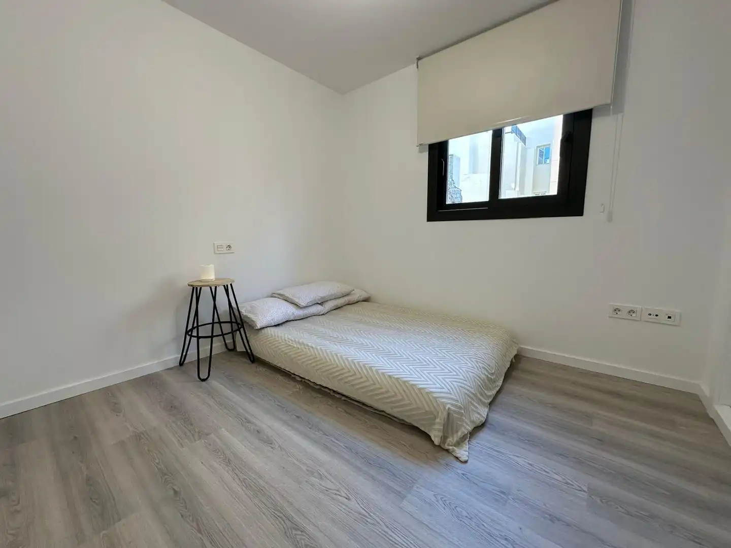 Bedroom of Flat for sale in Benalmádena  with Air Conditioner, Terrace and Community pool