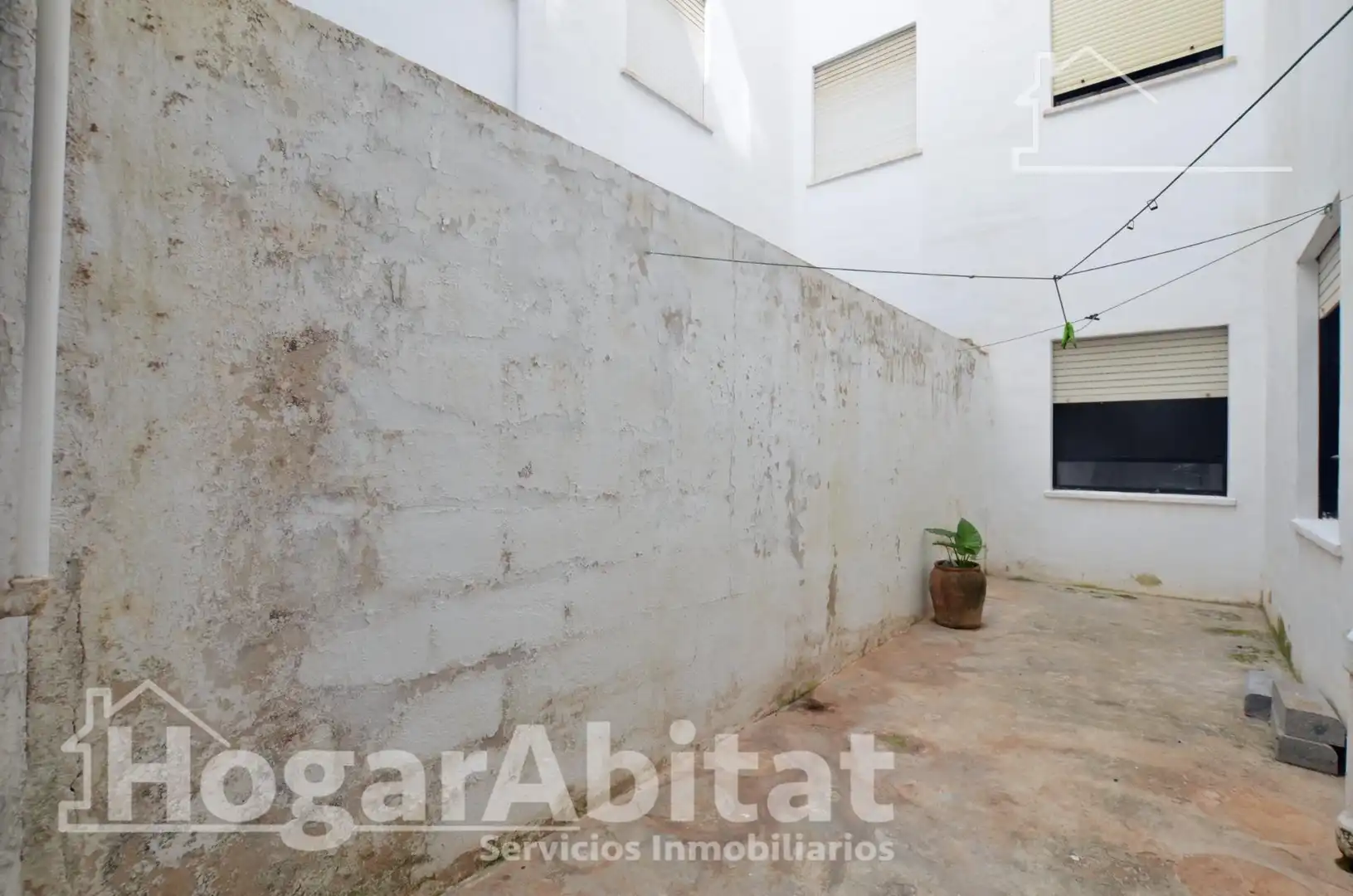 Vista exterior de Piso en venta en Simat de la Valldigna